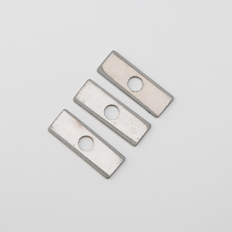 Ceramic PTC heating element